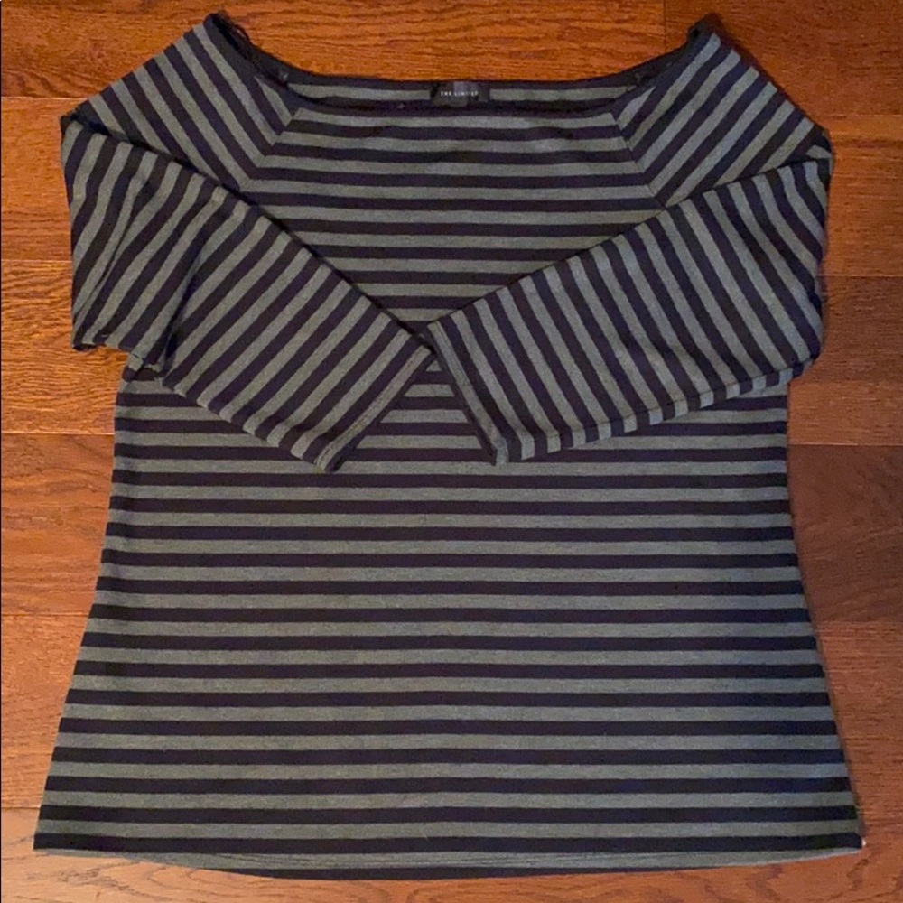 The Limited Top